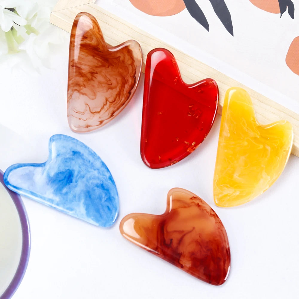 Eco-Friendly Resin Crystal Gua Sha Muscle Scraping Facial Massage Tool Heart Shape Guasha Face Lift Massage Board